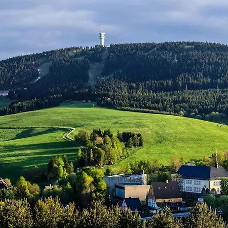 شقة Klinovec Meadows Residence, Two Bedroom Loučná pod Klínovcem